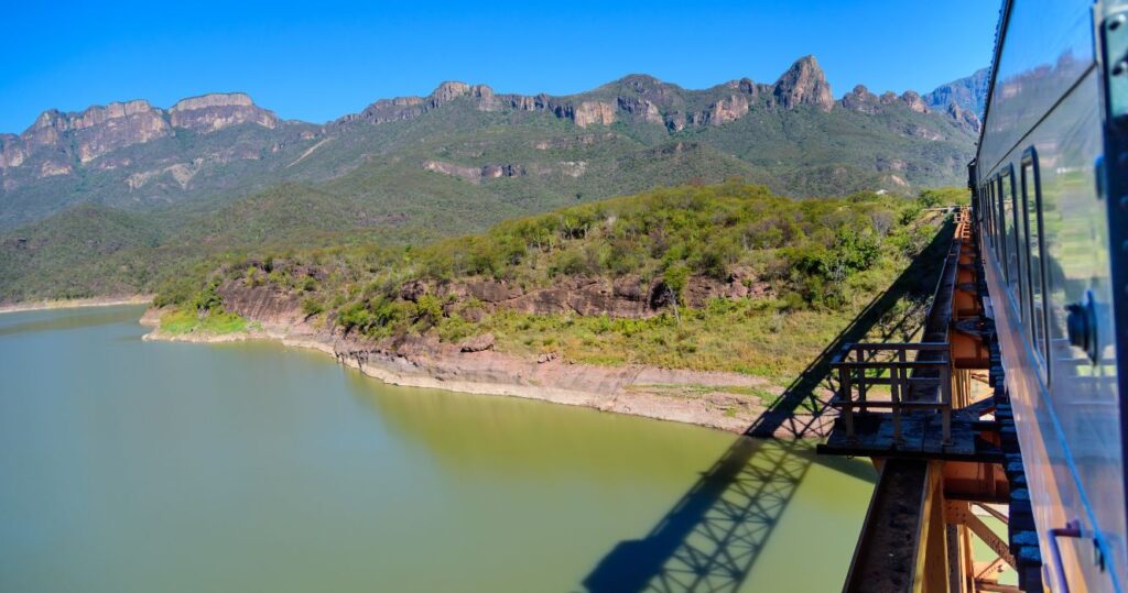 the el chepe going through copper canyon, mexico
