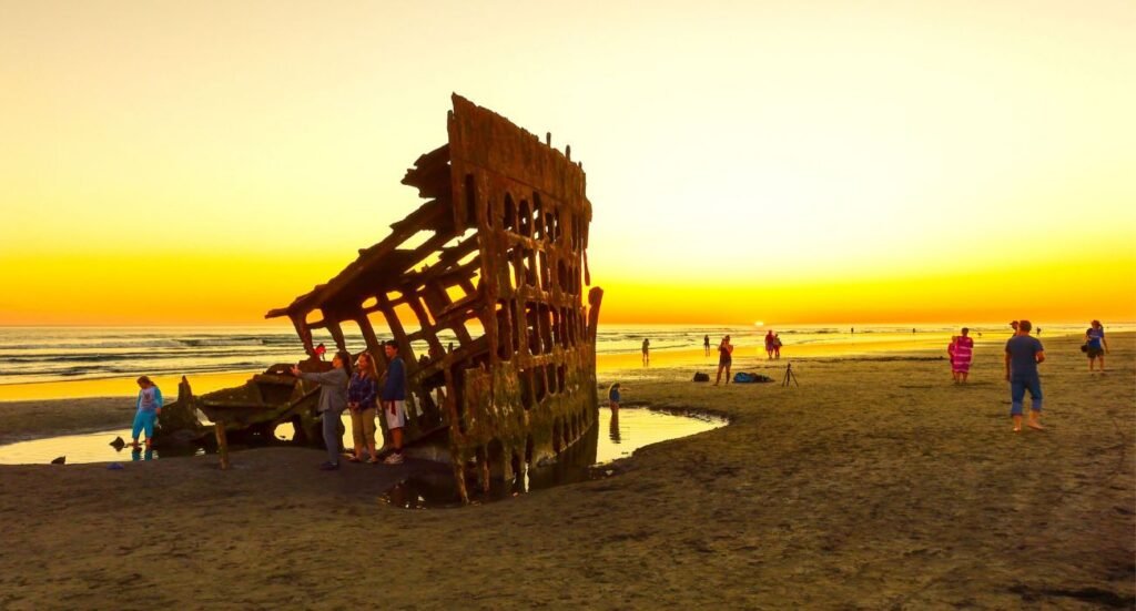 The shipwreck Peter Iredale in Fort Stevens State Park